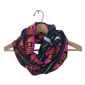 Stolen Sunday Paso Robles Infinity Scarf Aztec